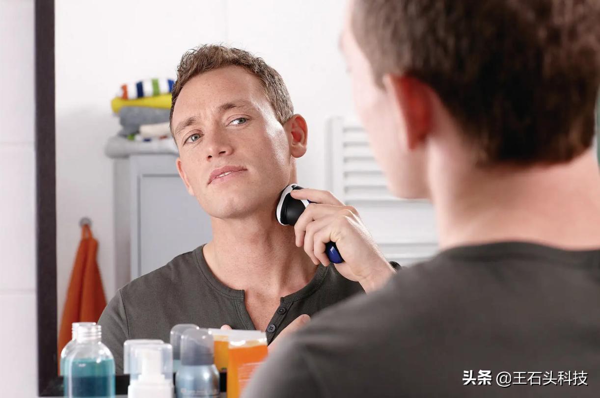 国产电动剃须刀口碑,飞利浦官方正品剃须刀哪种比较好