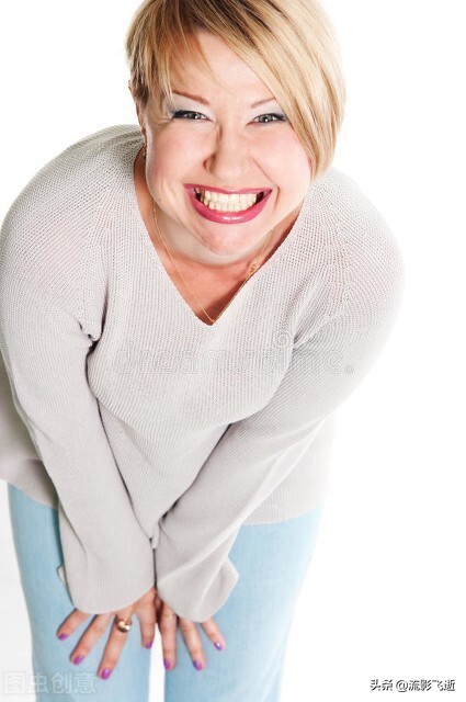 我40岁，媳妇25岁，岳母50岁，我们三人生活在小县城，幸福美满