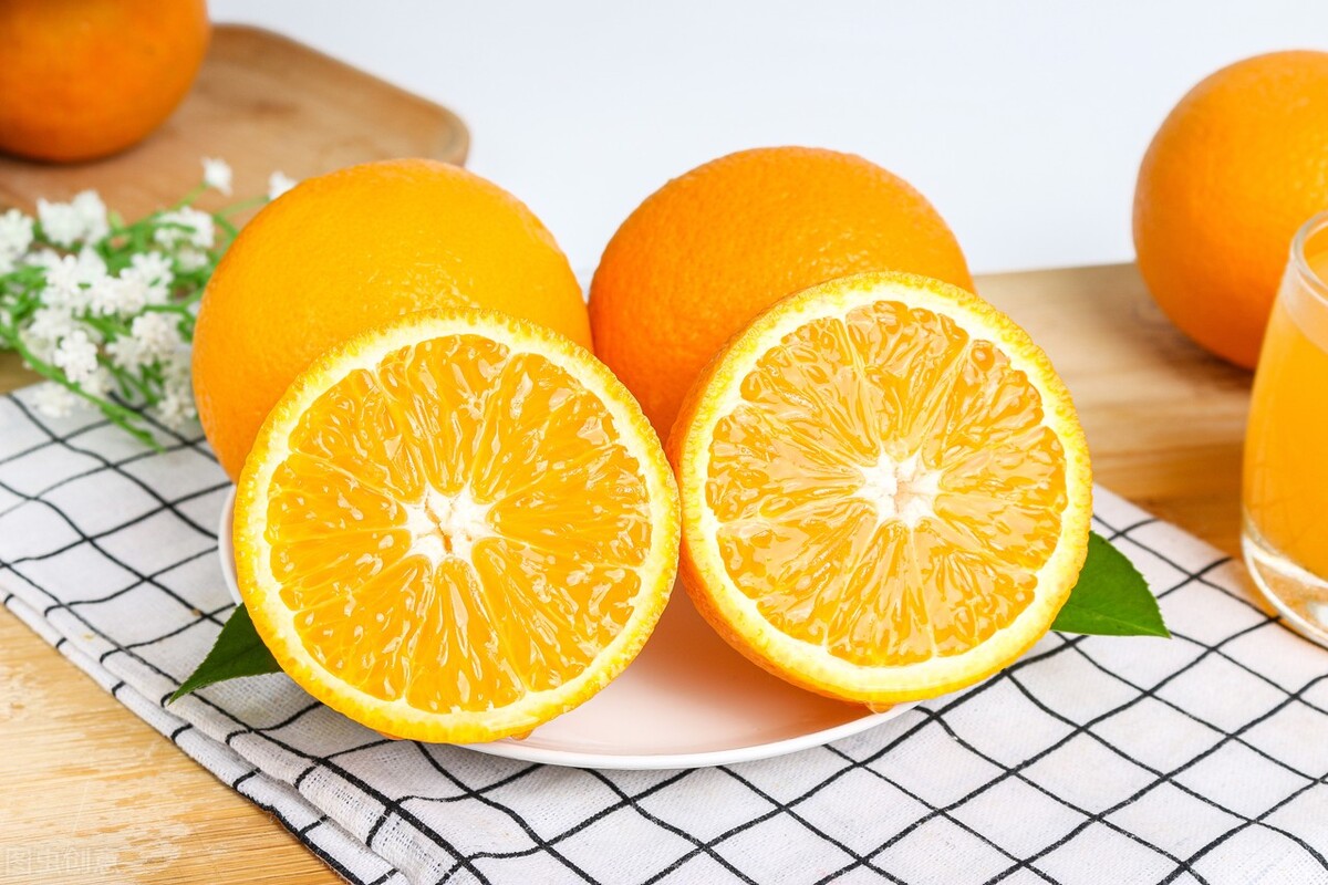 包装自己吸引别人,当你靠什么吸引别人的时候