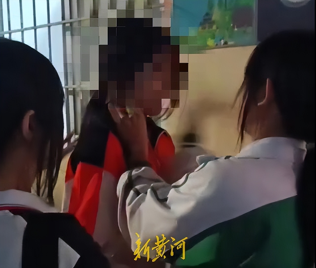 不要给孩子树立不正确的道德观,你会如何培养孩子的道德价值观