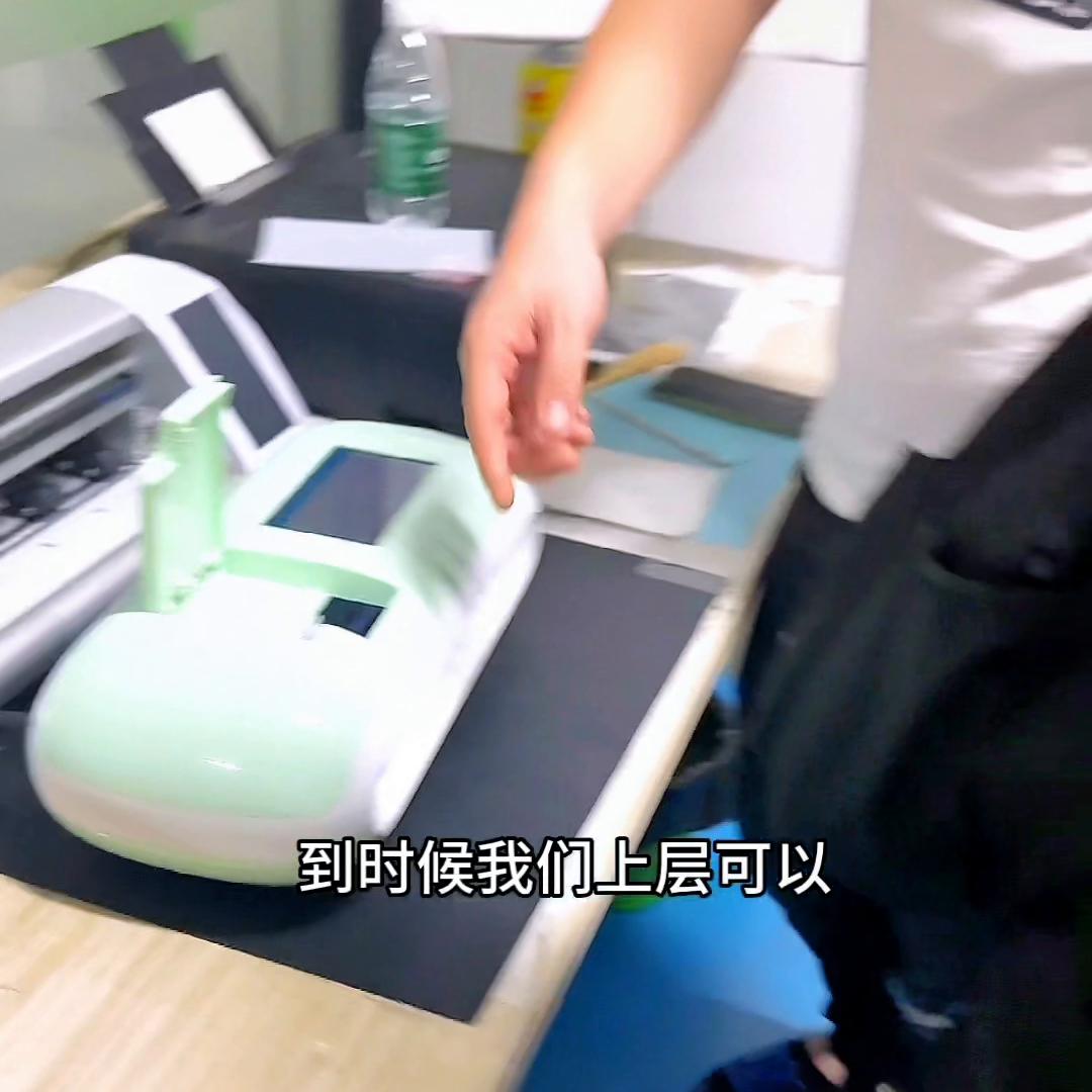 地摊贴膜生意好做吗,2021摆地摊贴膜能赚钱吗