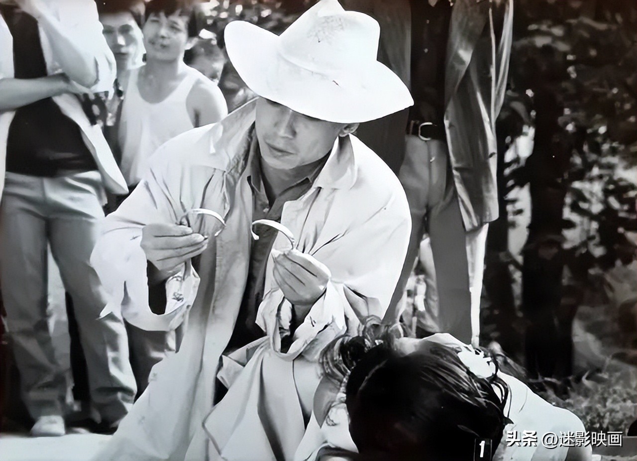 33年前的*力暴**美学功夫片，香港邪典武侠五毒改编，曾经轰动中国