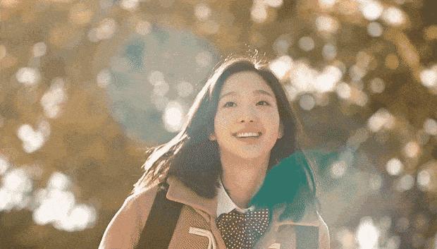 牛角扣大衣穿搭高级感小个子,牛角扣大衣如何穿出年轻高级感