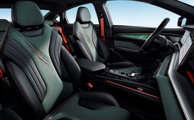 全新红旗h5实车现身,红旗h5新款是官车吗