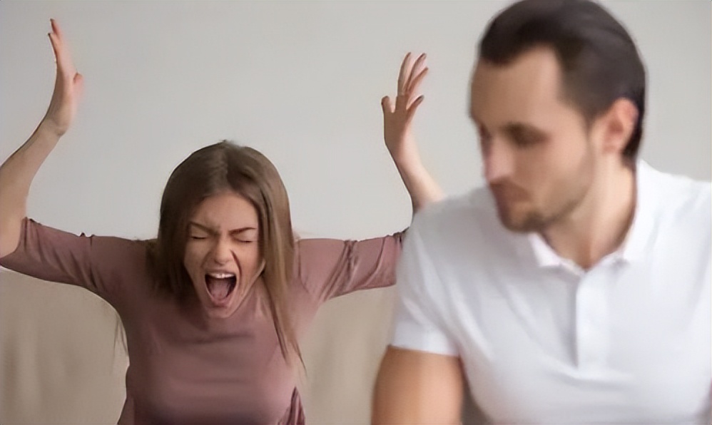 婚恋市场黑名单再添“新成员”，过来人：娶妻千万不要“螃蟹女”