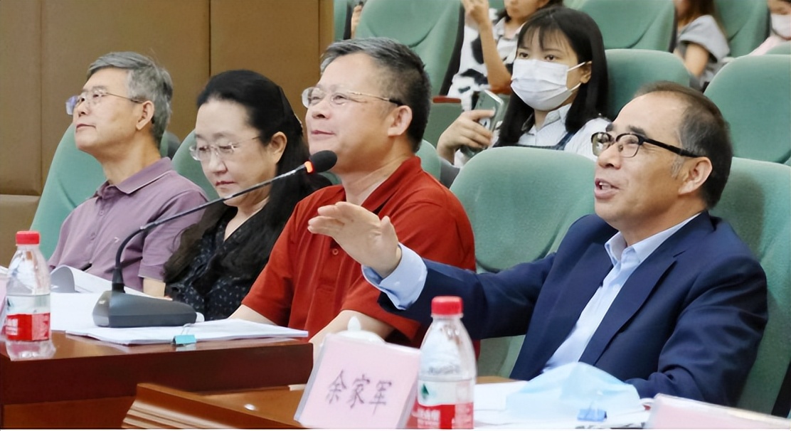 我校成功举办第七届天使风采杯,我校成功举办教学能力大赛