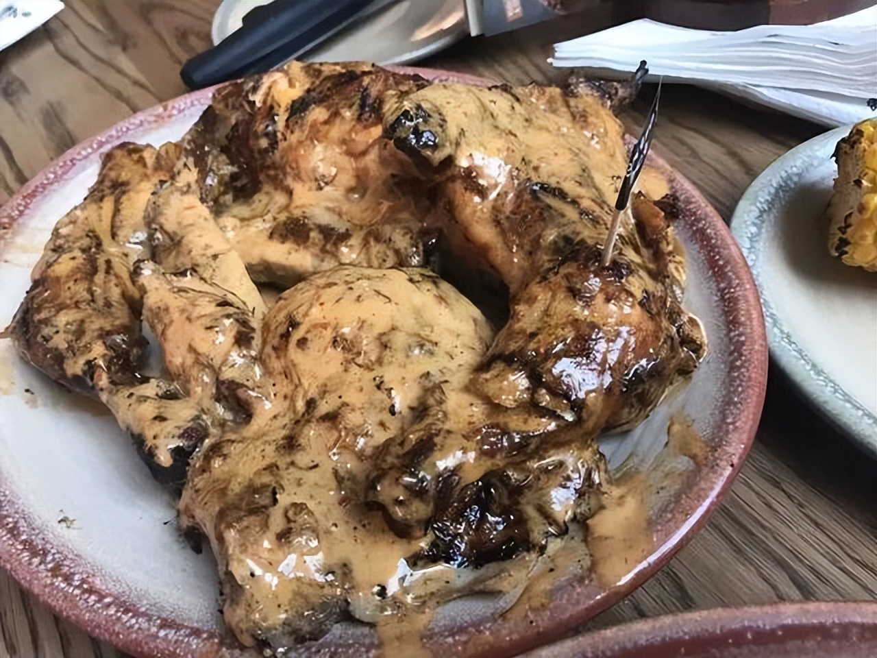 我，在非洲开餐馆，年入百万，娶3个老婆，如今却很焦虑