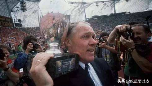 世界杯荷兰德国恩怨,世界杯荷兰历史12年冲突