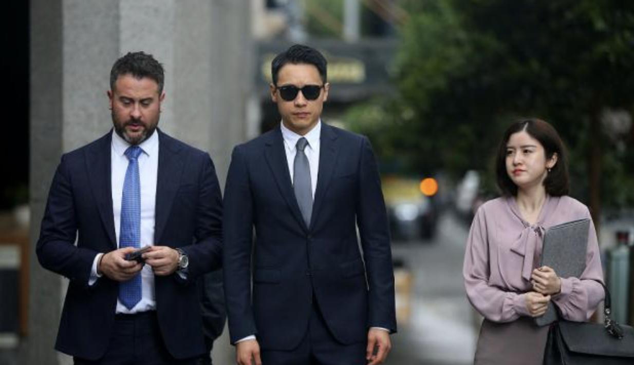 近20年来十大著名的桃色新闻,个个劲爆,撕开娱乐圈最不堪的一面