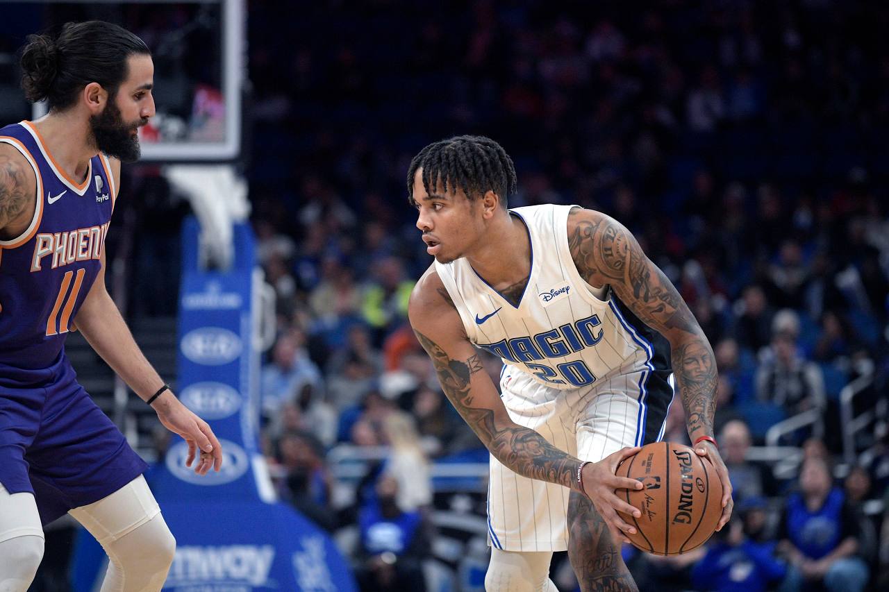 曝威少正式向湖人申请交易,湖人步行者商讨威少交易无进展