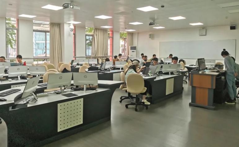 逢盛世，求卓越，怀青云志赴“一流”！四川大学，邀你共赴未来！