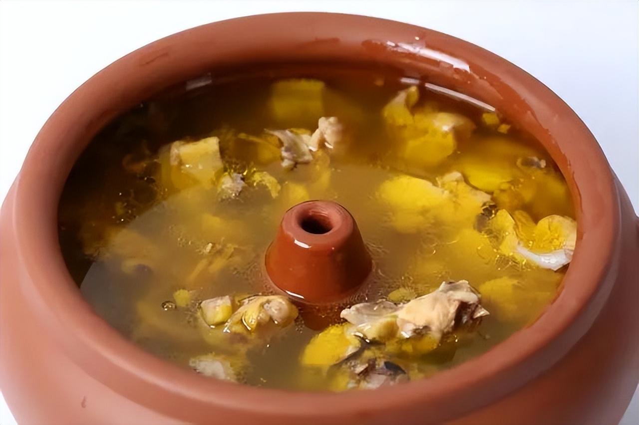 云南各地好吃的美食推荐,云南最好吃的十大美食