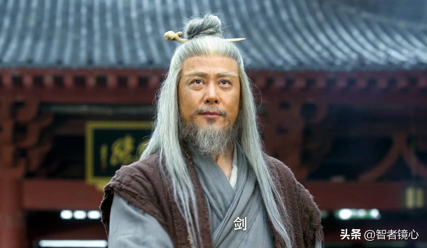 老祖宗轩辕大磐实力强劲，强过武评王明寅，能否否胜过韩无敌？