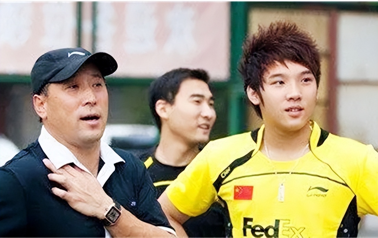 李永波下课后照片,22岁李永波近况