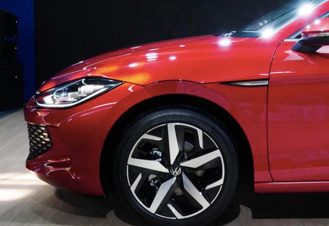 凌渡lamando2021款改色,凌渡2021款1.4t280舒适款改色