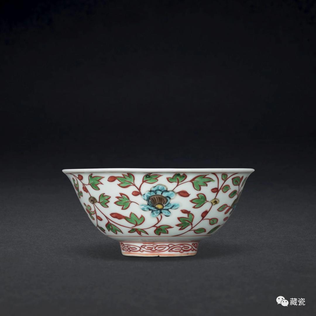 香港佳士得秋拍瓷器成交价,香港佳士得2015秋拍