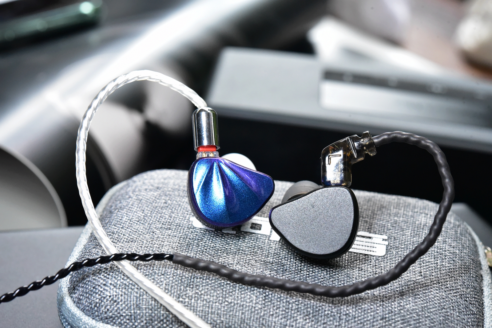 索尼akg和k701,索尼akg和铁三角