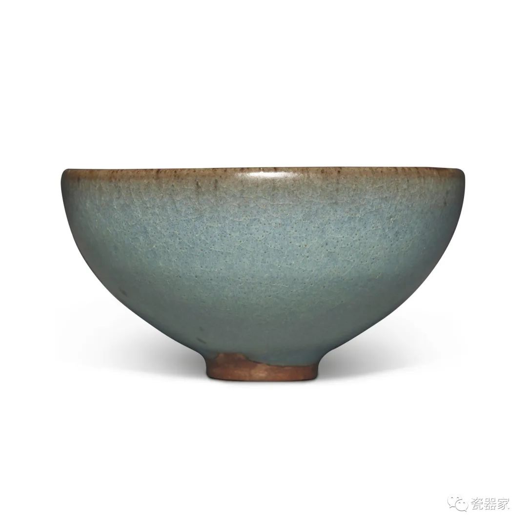 苏富比瓷器秋拍 (苏富比19年香港瓷器春拍)