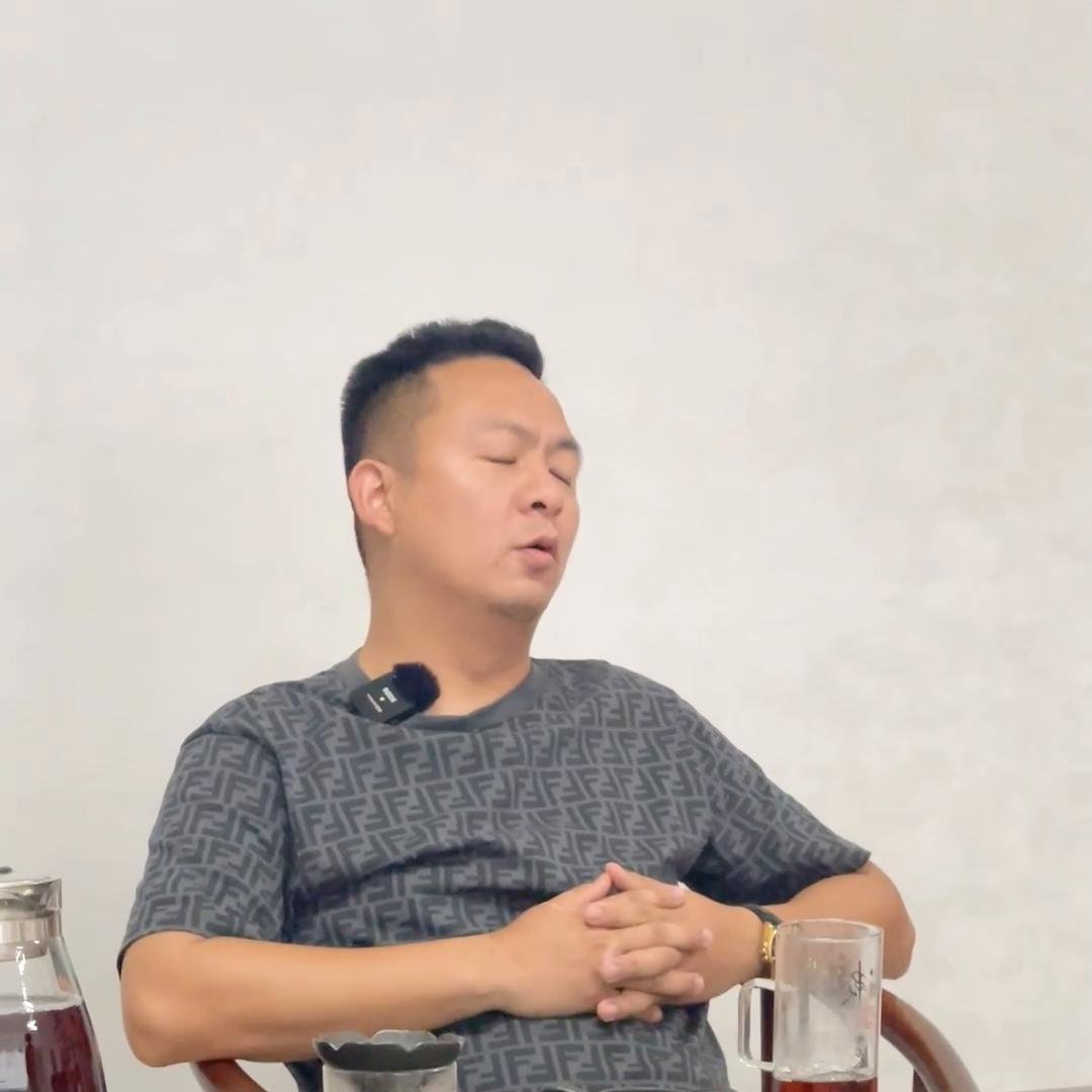 拥抱新媒体做人设号亏了100万后学到的经验#经验分享