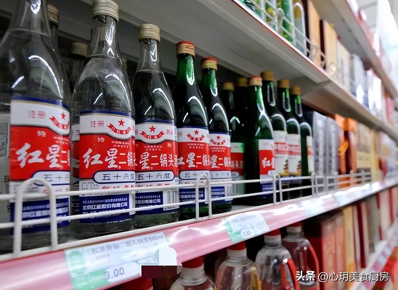 超市里4种不起眼的廉价白酒,超市不起眼的廉价酒