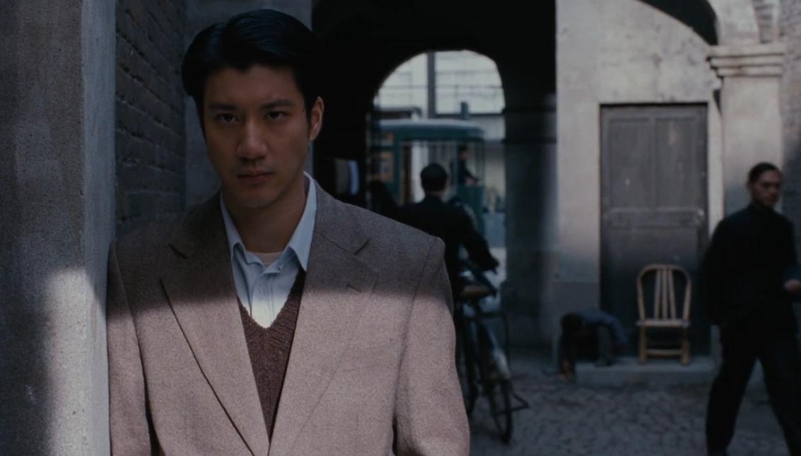 深度解析《色戒》，*诱色**汉奸却爱上对方，感性战胜理性会怎样？