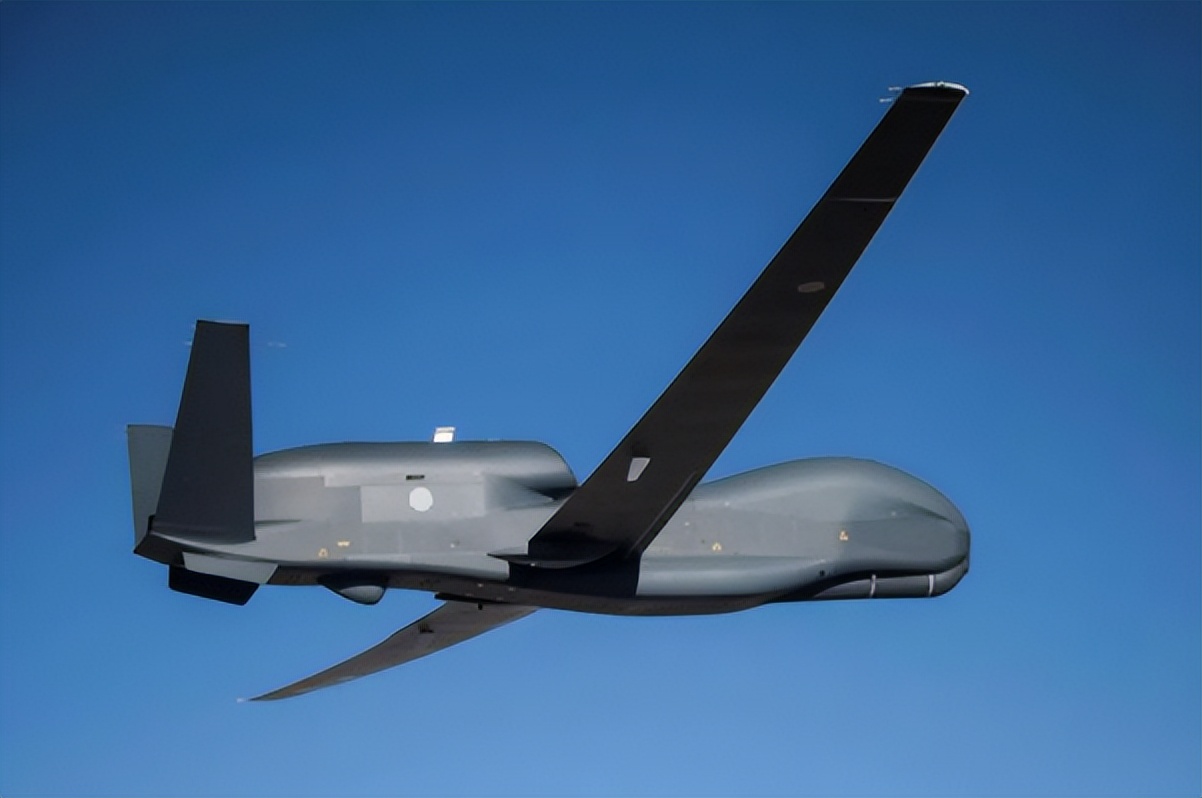 日本欲购多架自杀式无人机，以色列背后“捅刀”，或抢走美国大单