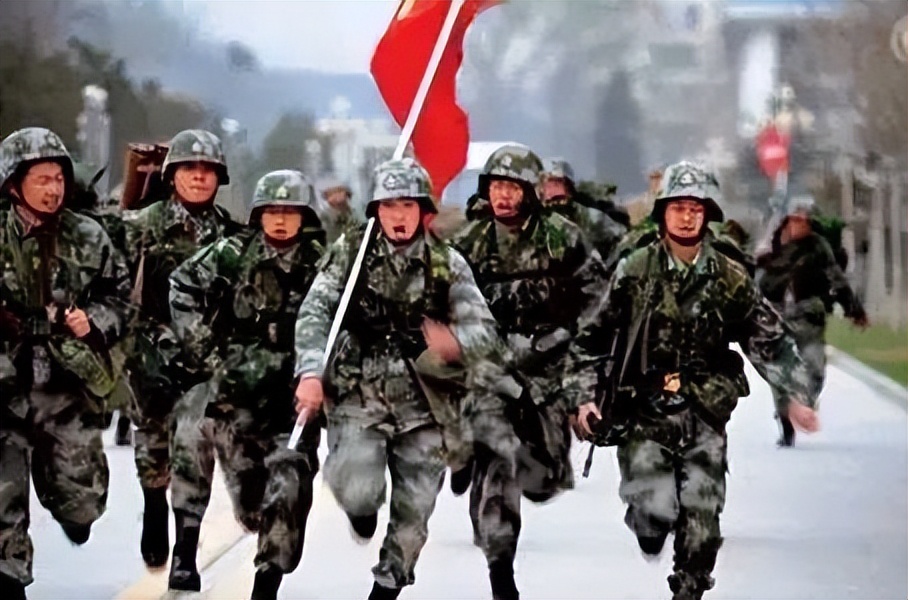 抗战老兵缴获一把日本武士刀,抗日战争日本商人卖武器