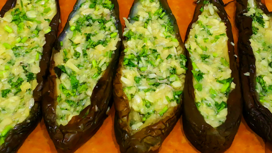 春天遇到此菜要敞开吃,入秋后遇见此菜我从不手软