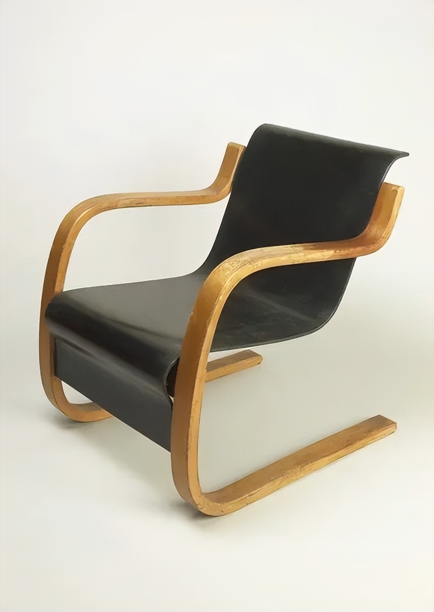 包豪斯学派成立于哪一年,包豪斯学派的特征及其影响