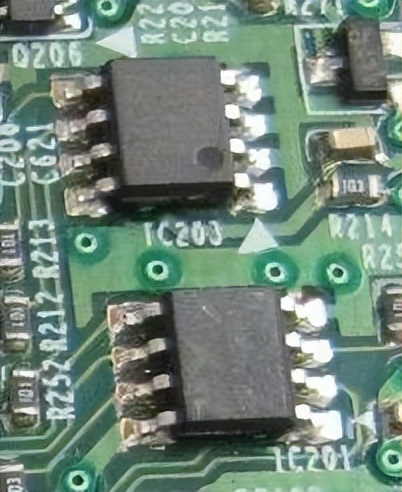 液晶显示器驱动板造成调节失灵,怎么判断液晶显示器驱动电源故障