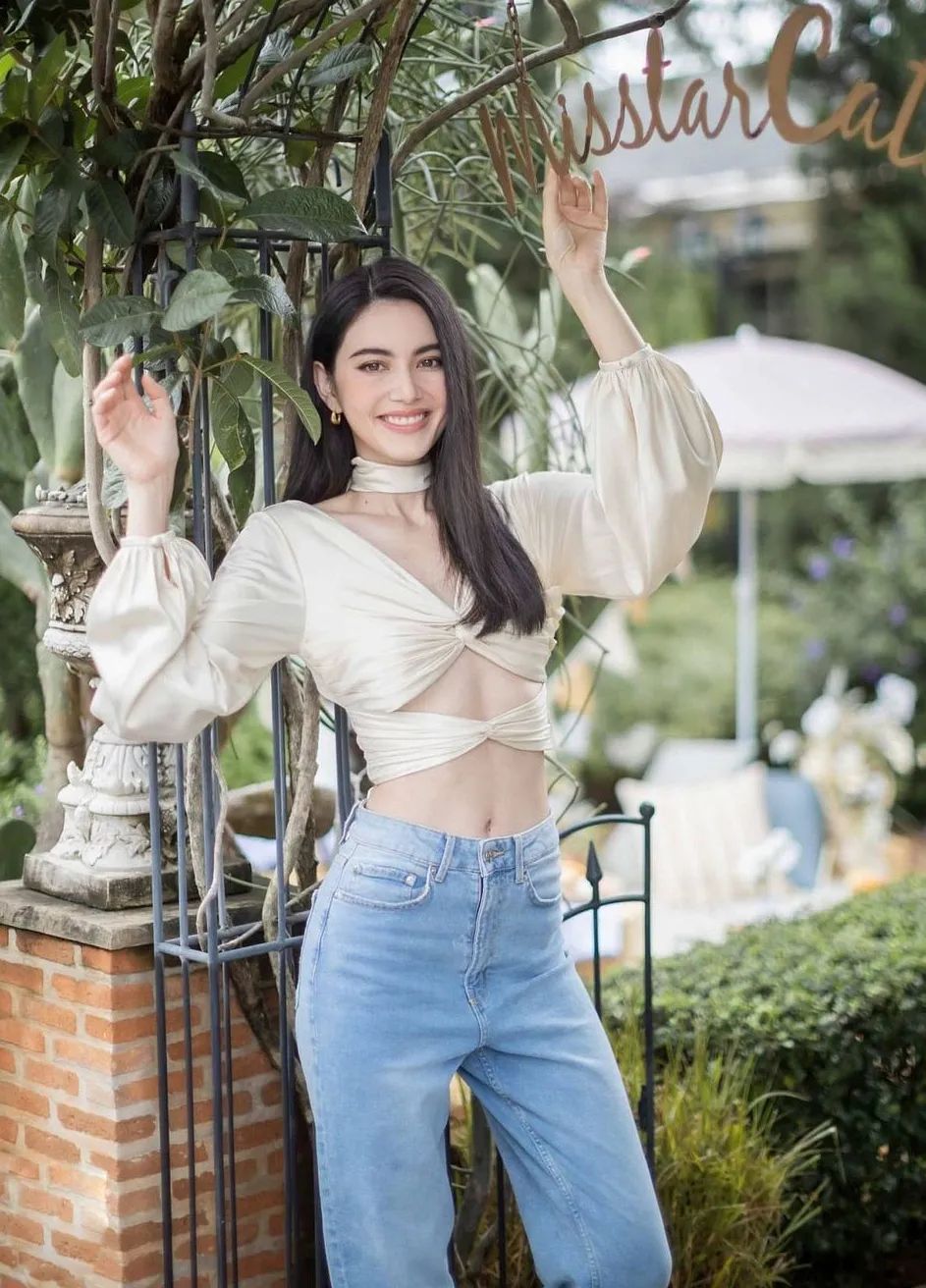 20款绝对令人惊艳的衣服,盘点那些颜值超高的衣服