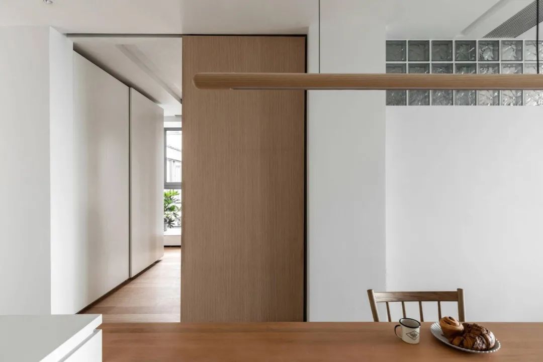 最实用的衣橱设计图,小空间如何做步入式衣橱