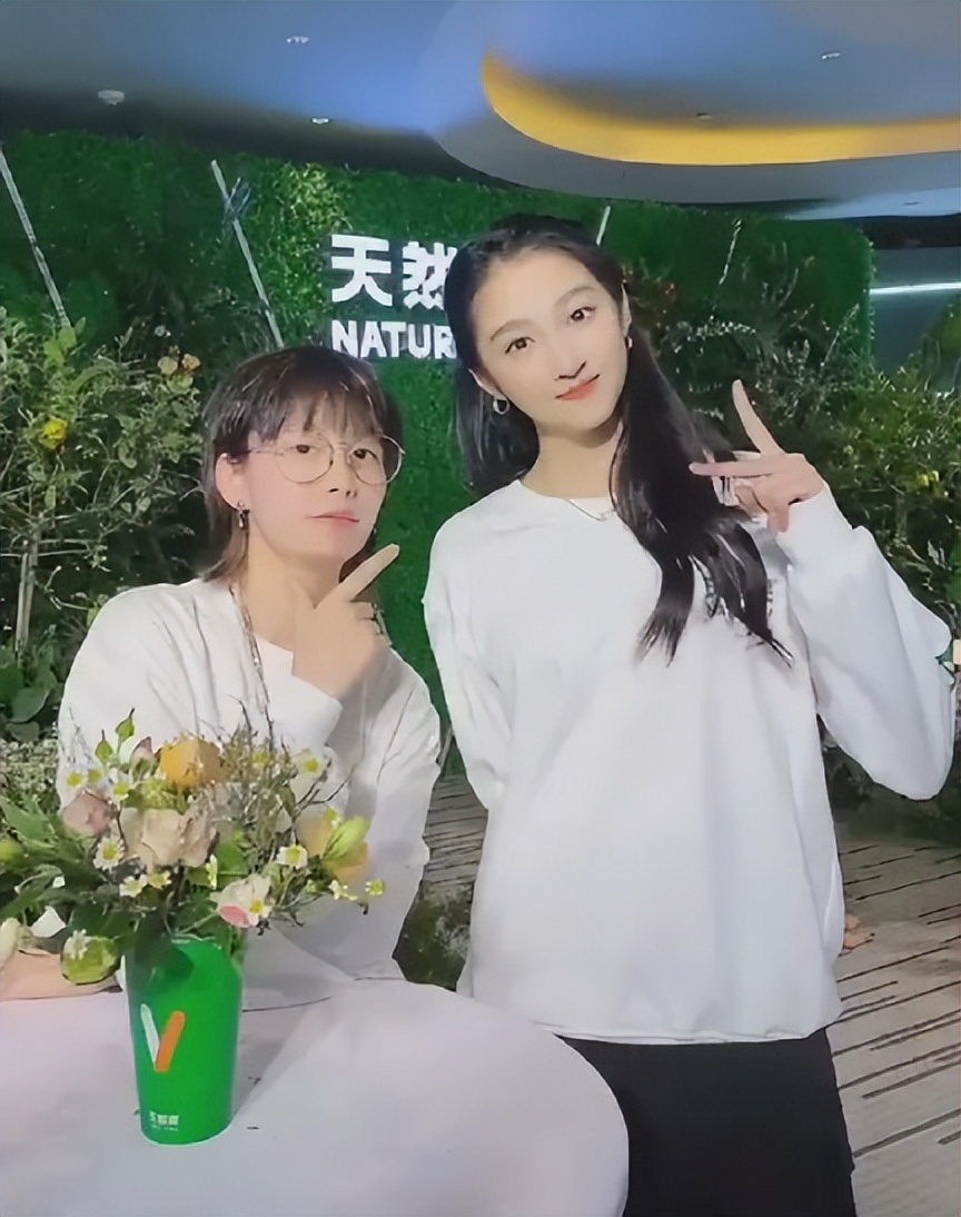 成本4块卖20利润率多少,成本4块卖4块怎么赚钱