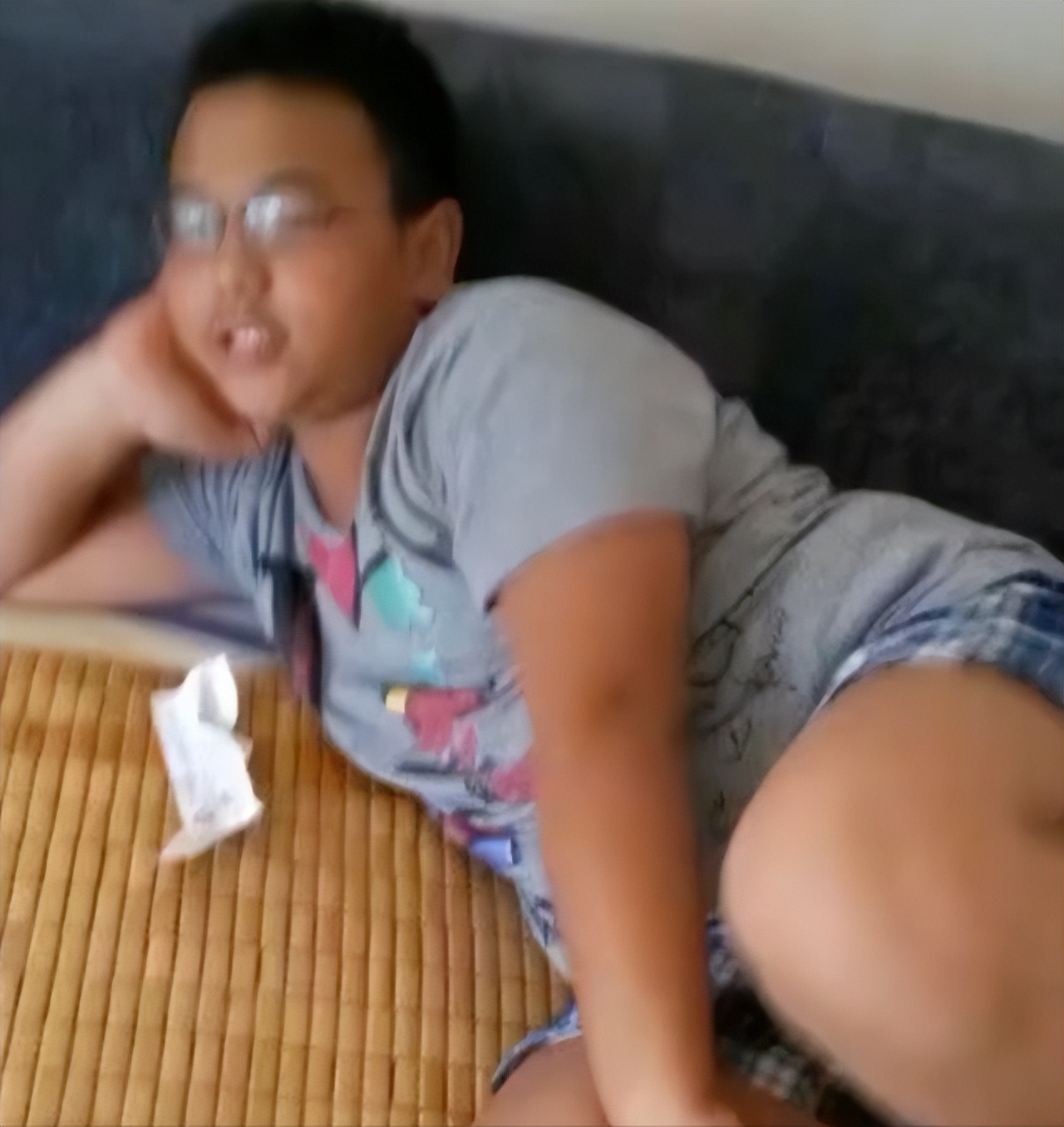 小励律曾浩然:肉球变型男