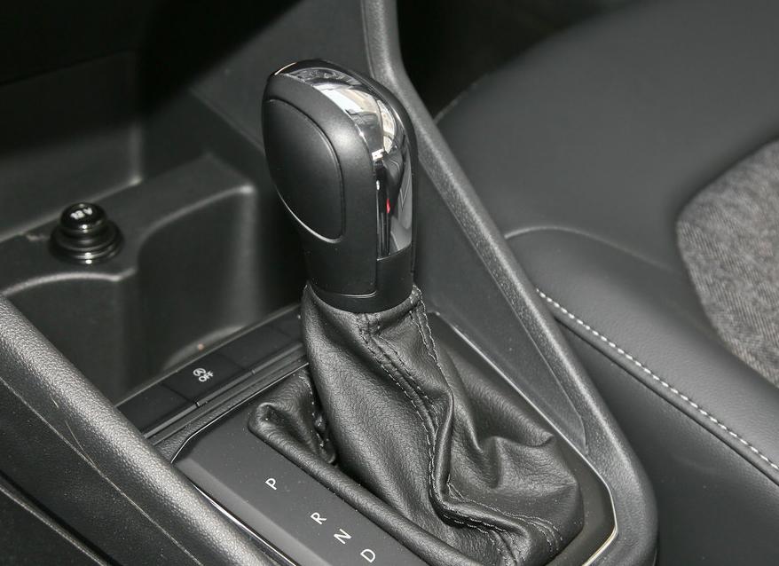 便宜省油耐用的家用车5万左右,便宜实用的大众汽车