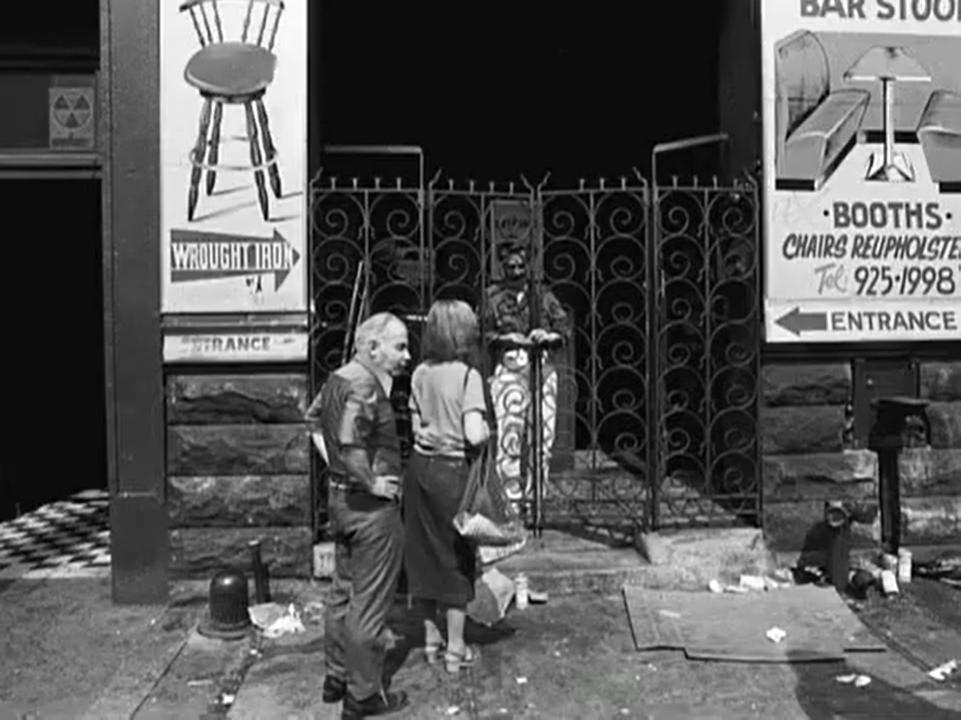 丁克家庭晚年现状,丁克家庭的去世无人知