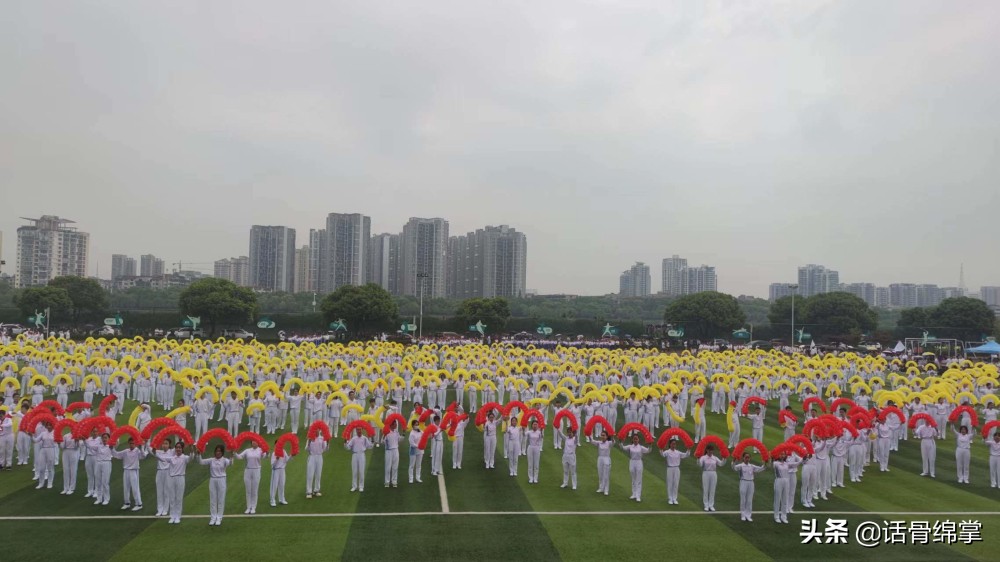 体育节燃爆校园,学校运动会高燃展示校园文化