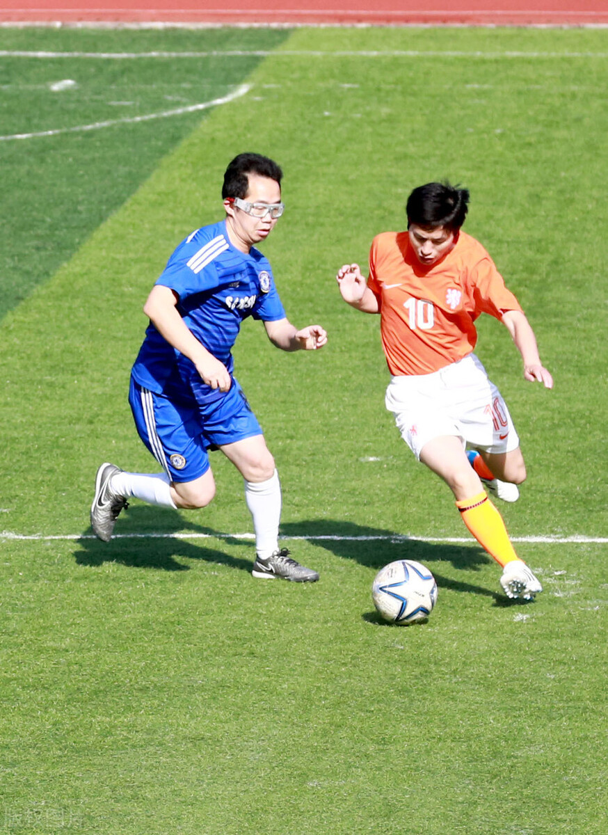 足球脚踝锻炼技巧,足球脚踝锻炼最好方法