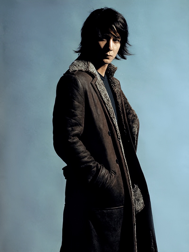 最酷的男明星短发型,顶流男明星发型