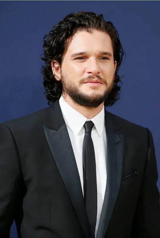 为什么明星脸上就没有胡子啊,为什么明星的脸上一点胡子也没有