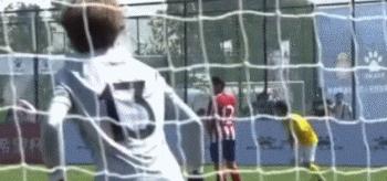 他曾是国青名将,他曾是国奥后防核心