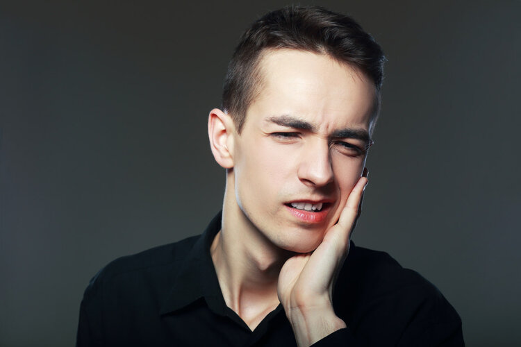 口腔溃疡吃维生素b2还是维生素c好,口腔溃疡含维c特别疼