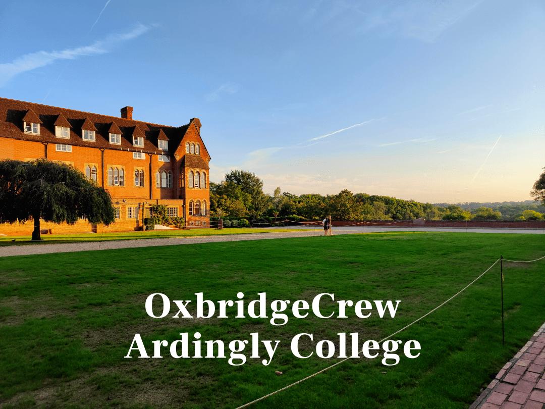 英国女王和菲利普亲王深情对视,英国国王学院高中