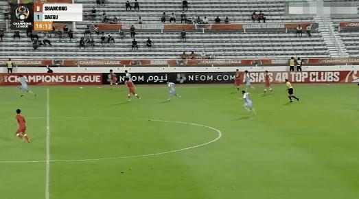 国足失误吐槽爆笑场面,国足乌龙吐槽完整视频