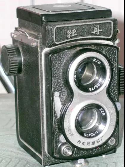 一年狂赚3300亿，恐怖的李书福