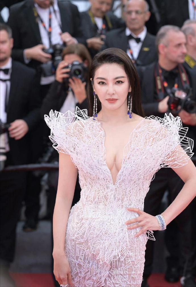 2018戛纳红毯,最新一期戛纳红毯