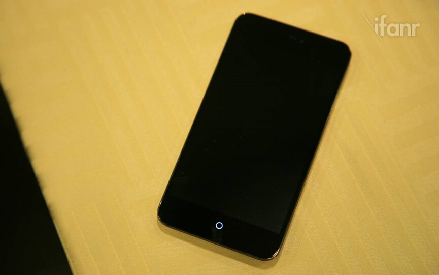 十年前我们都在玩什么手机游戏,2012年有什么智能手机