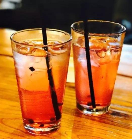 夏天来了怎么喝茶更解暑,夏天喝茶是很享受的