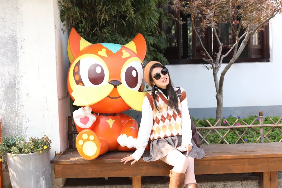 1年有150天住酒店,44次旅行,47次飞行!这江南女子怎么做到的?