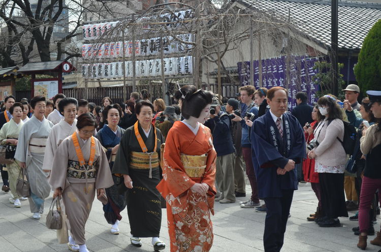 上班族可以旅游吗,现在普通人可以随便出国旅游吗